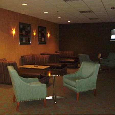 Holyoke Hotel And Conference Center Luaran gambar